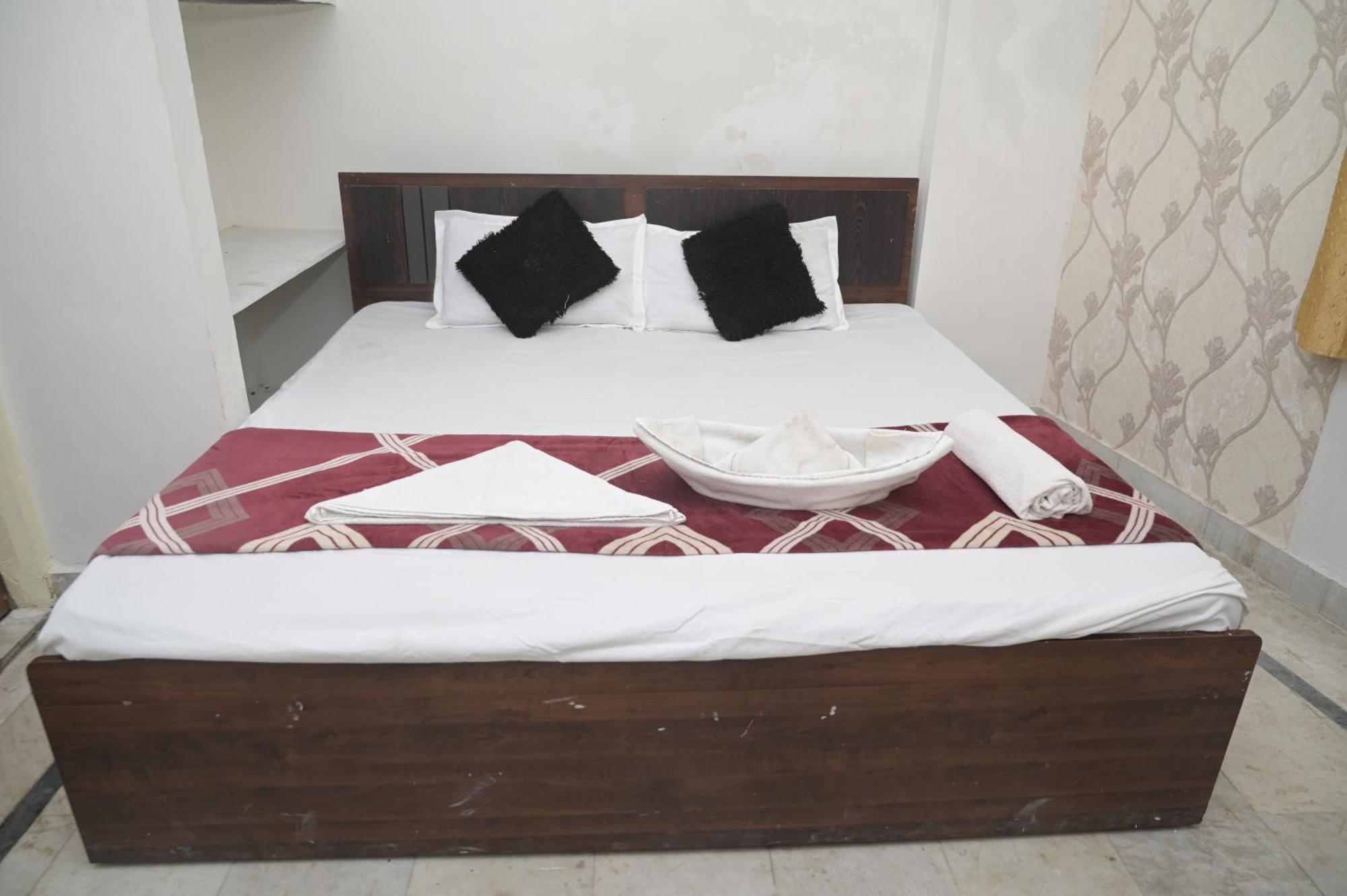 Rk Hotel Rooms Райпур Экстерьер фото